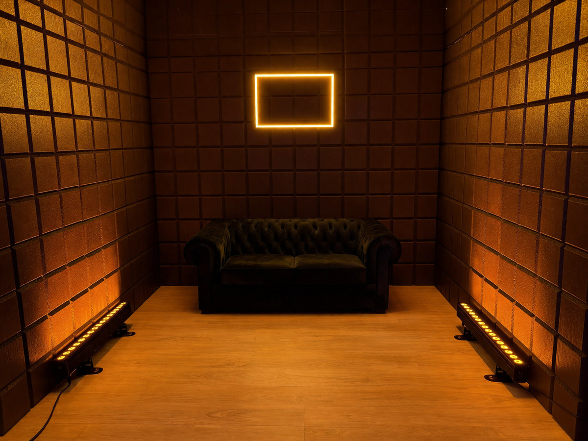 Ambient lounge with LED panels